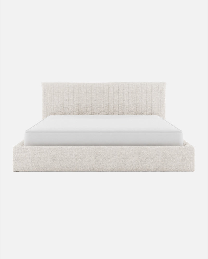 BOUCLE BED