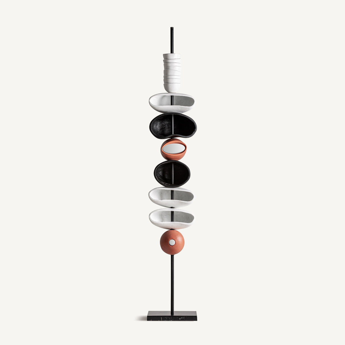 FLOOR SCULPTURE 179cm