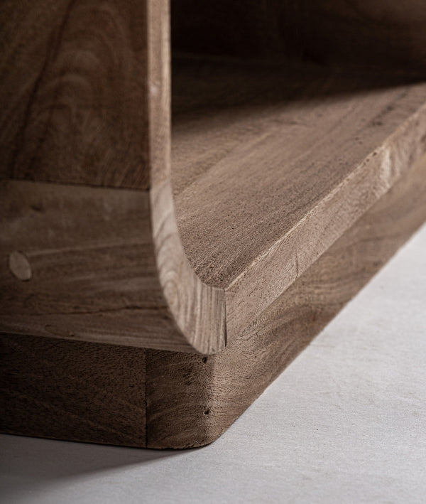 КНИЖНА ЕТАЖЕРА FLOW