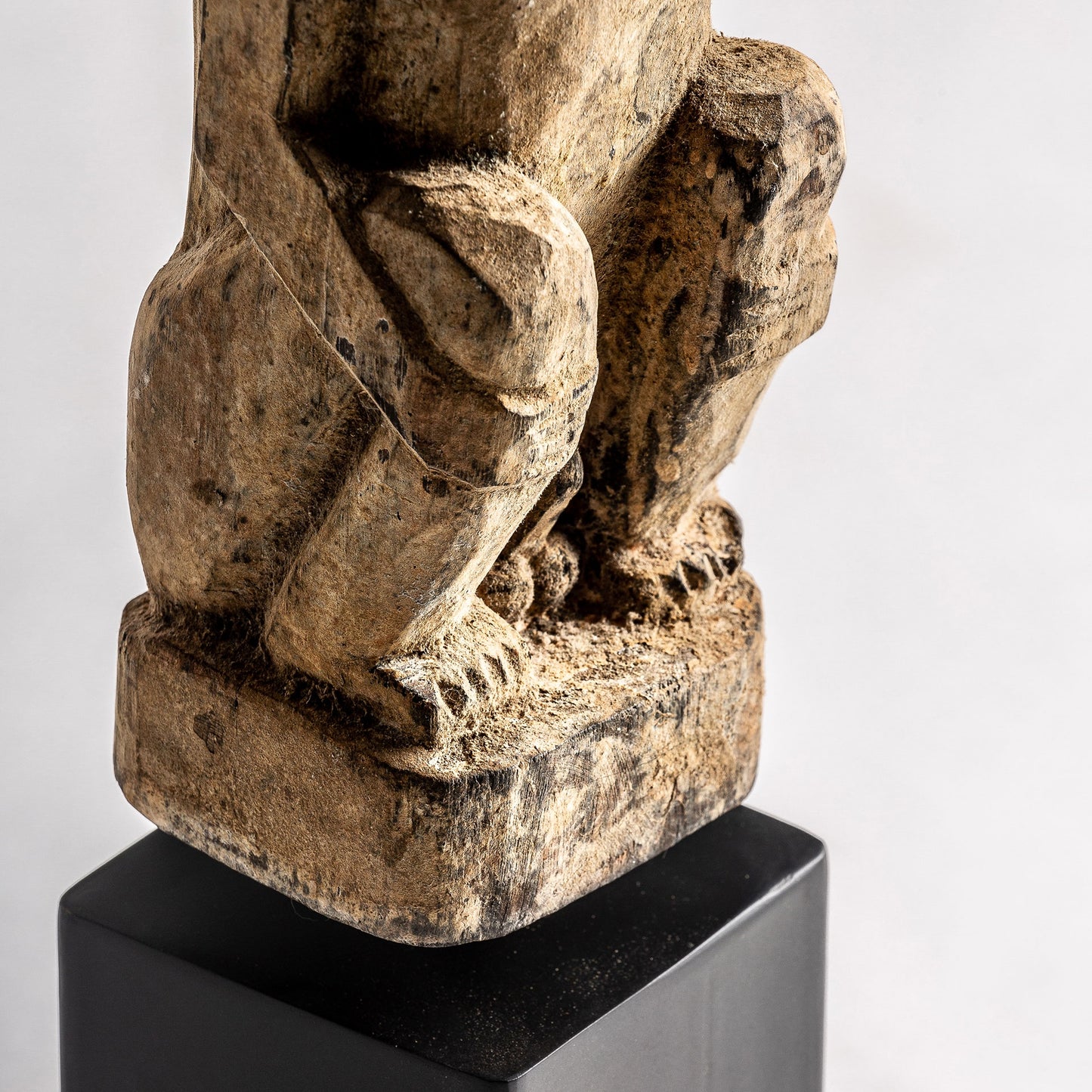 WOOD DECORATIVE FIGURE 67cm