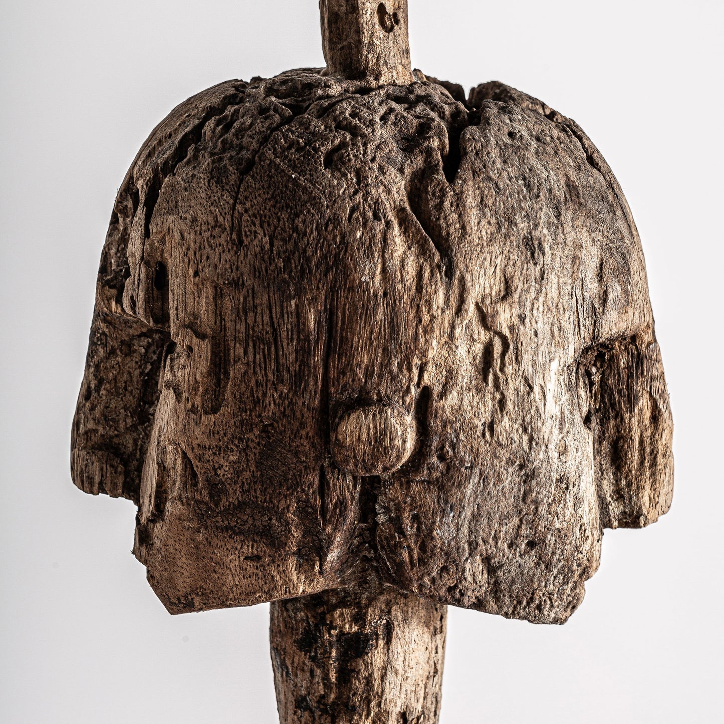 УНИКАЛНА ФИГУРА НА ЛЕЙ 74 см