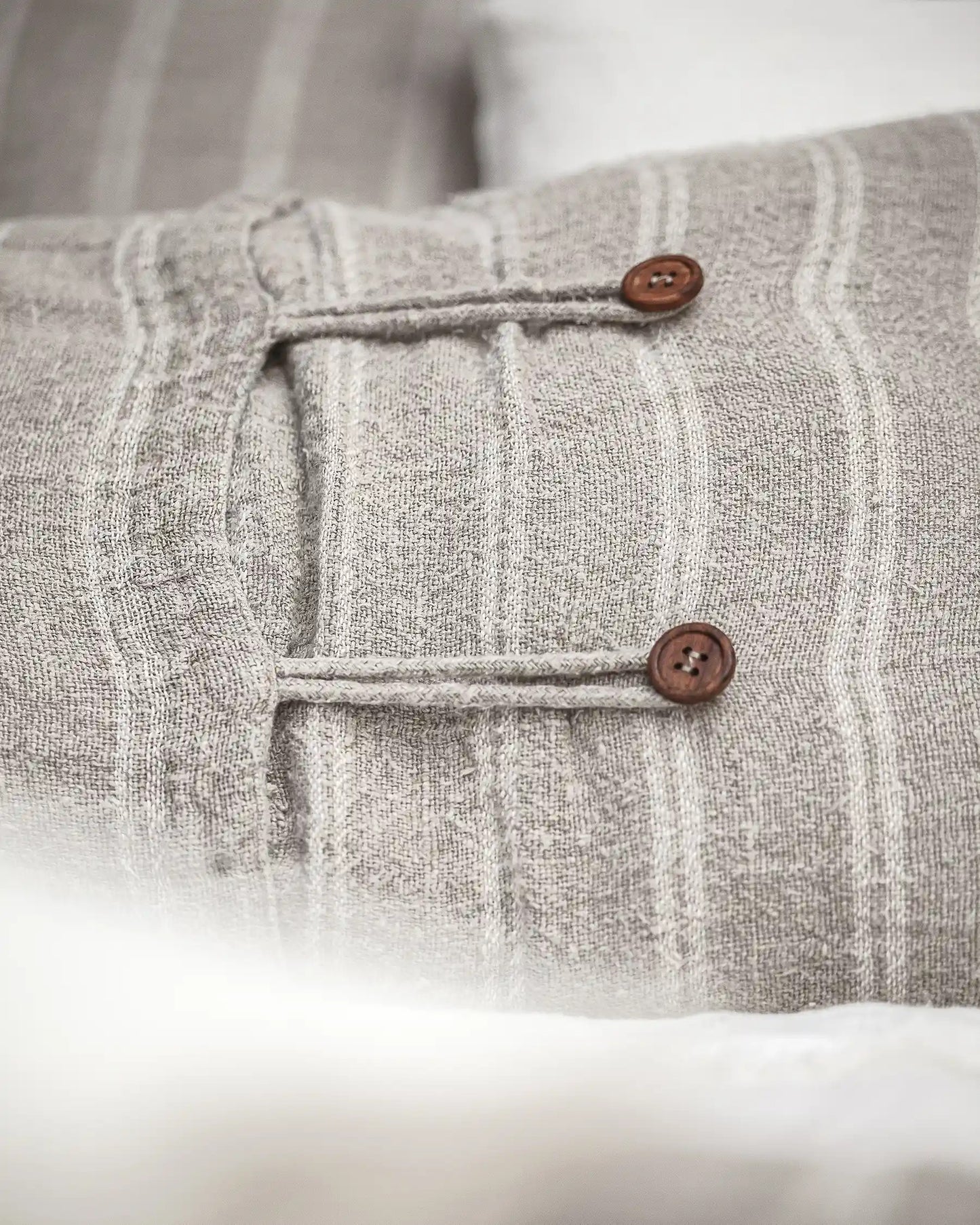 LINEN CUSHION COVER KURUVA