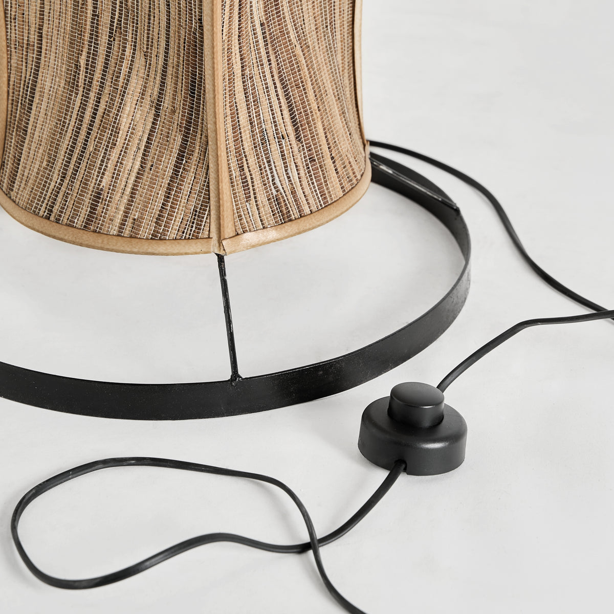 LAUZUN FLOOR LAMP 200cm