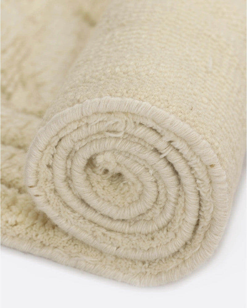 NEW ZEALAND WOOL RUG