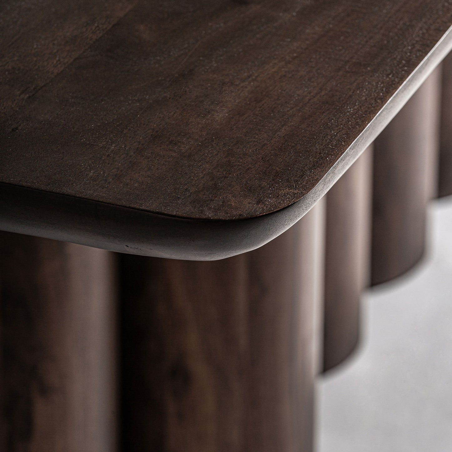BEKE DINING TABLE*260