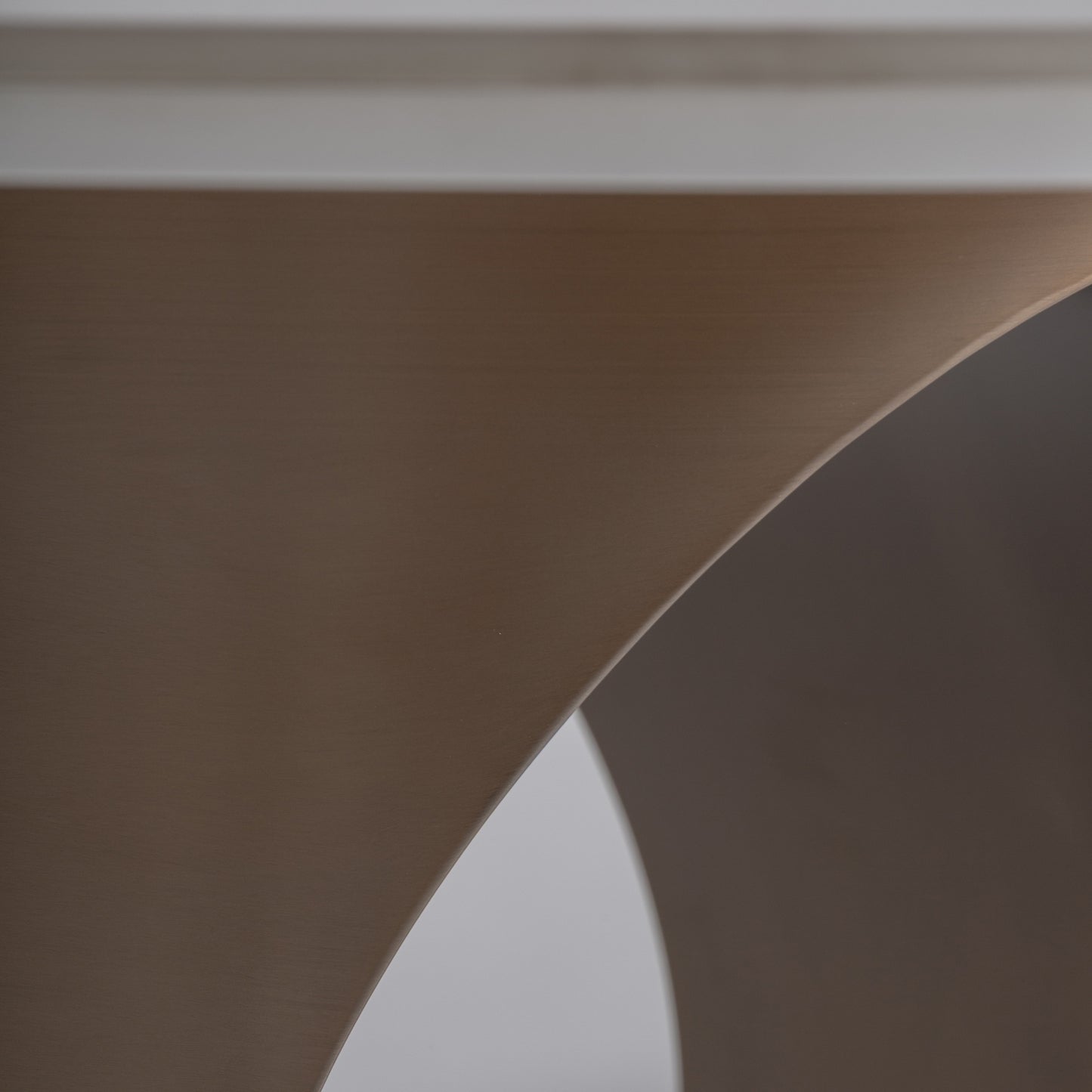 DAUSSE DINING TABLE