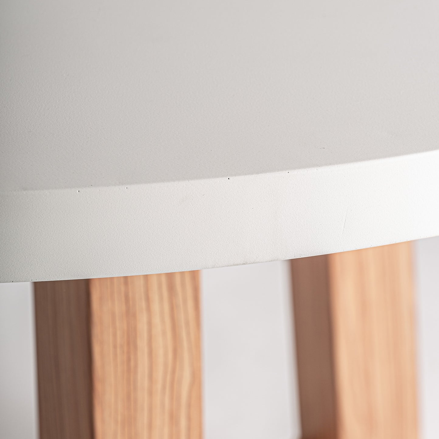 БЕТОННА МАСА ЗА ТРАПЕЗАРИЯ 152 см