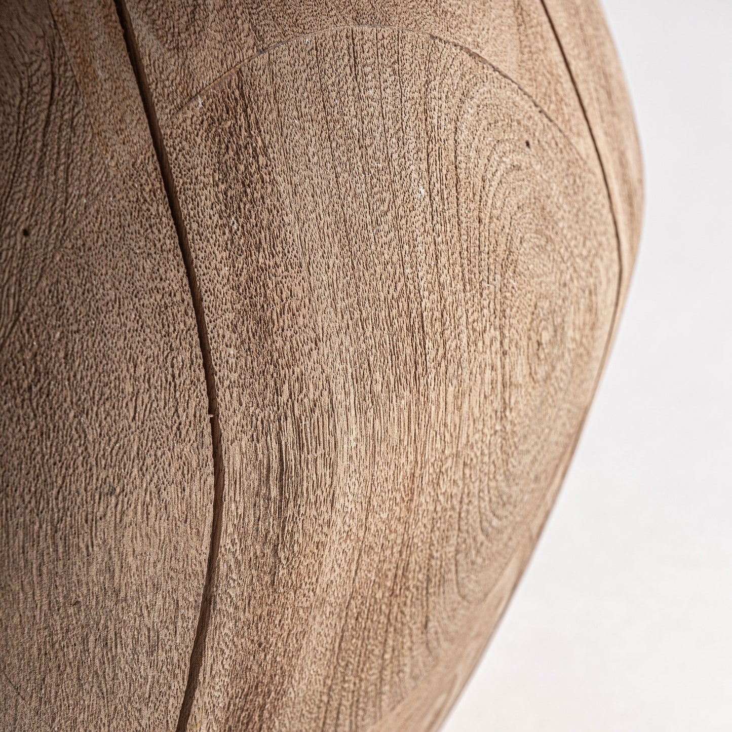 JACQUARD ROUND COFFEE TABLE