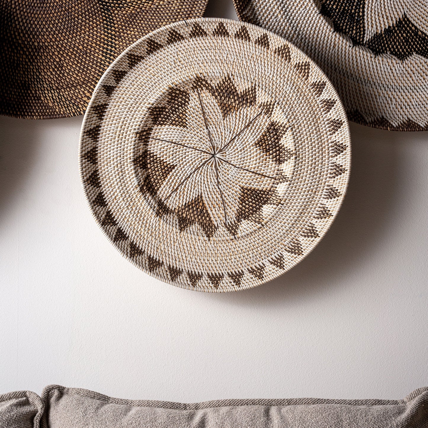 ZIRBA WALL ART*60
