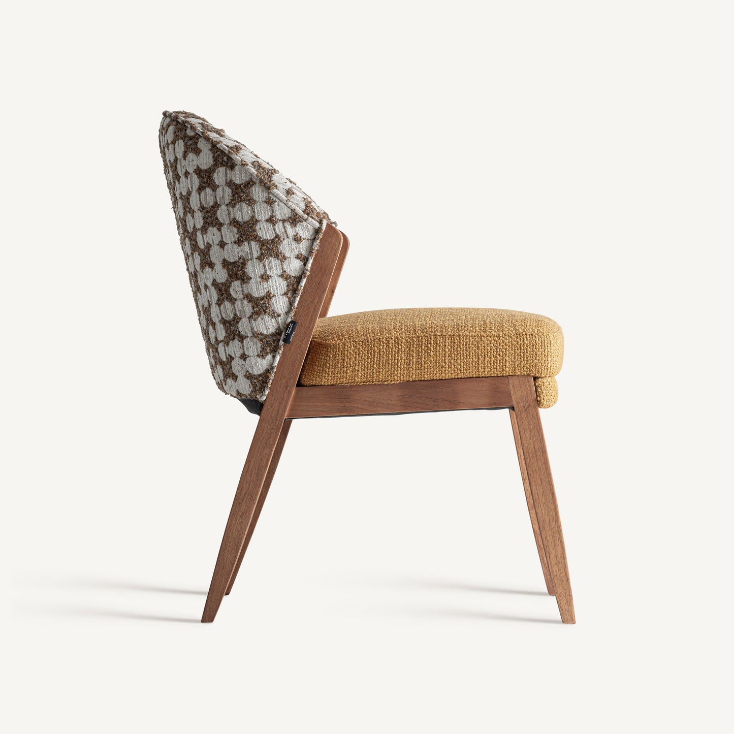 KALESHA CHAIR