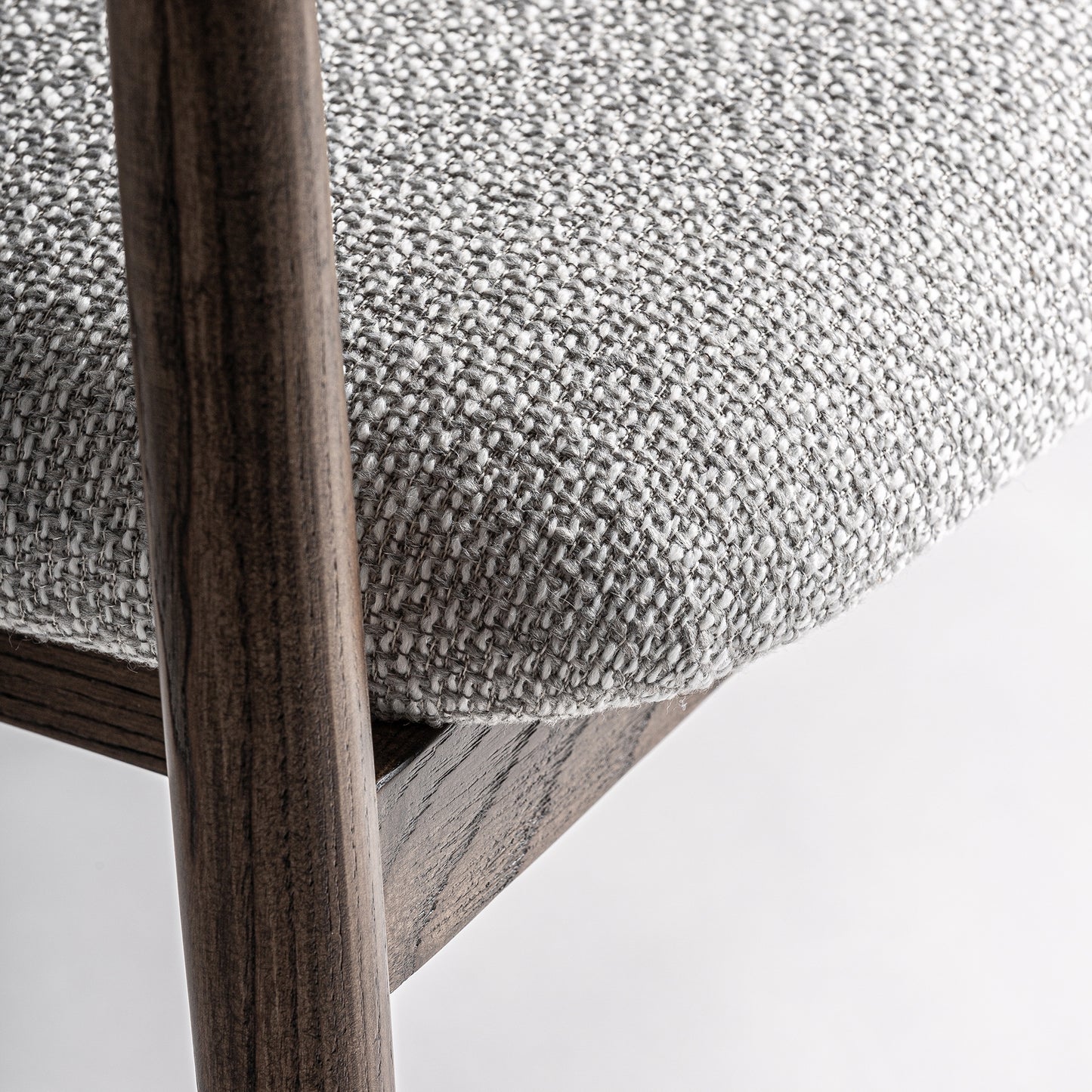 TERNAT DINING CHAIR