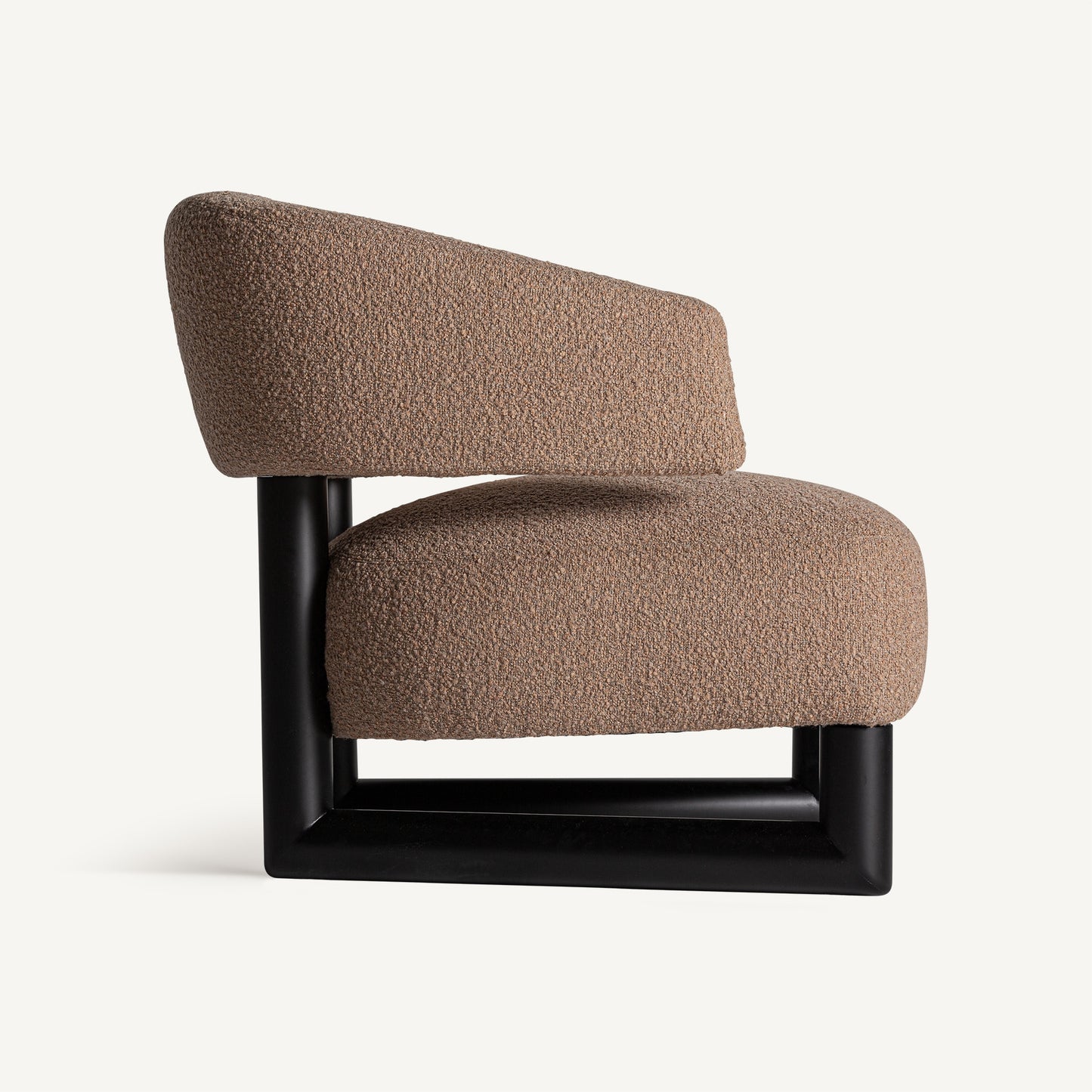 IRVIN ARMCHAIR
