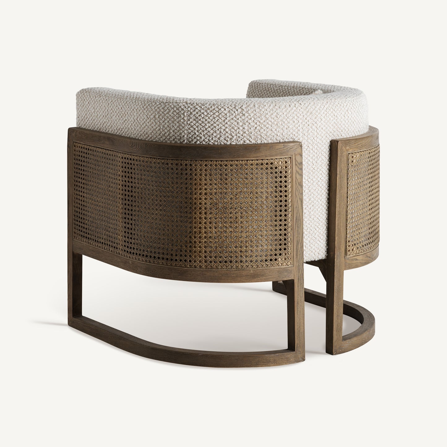 LEIWEN ARMCHAIR