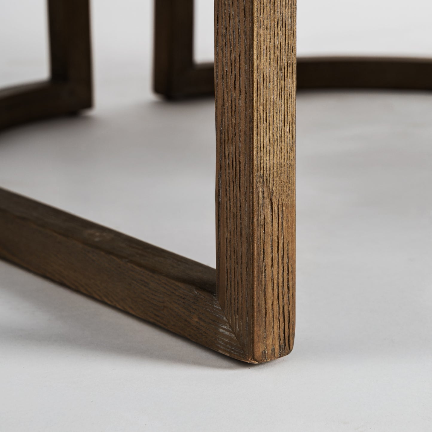 LEIWEN ARMCHAIR