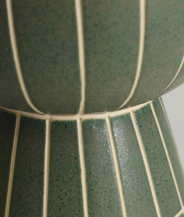 TANK SIDE TABLE IN GREEN