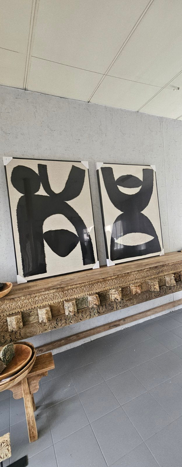 BLACK AND WHITE CANVES 146cm