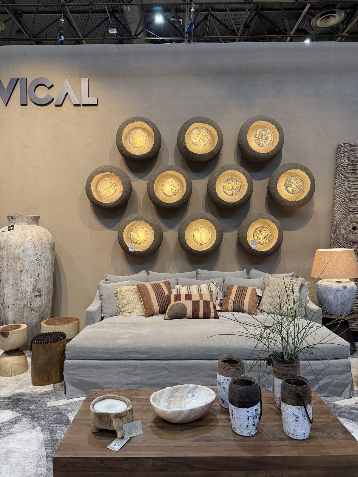 WISHA CONCRETE WALL LAMP